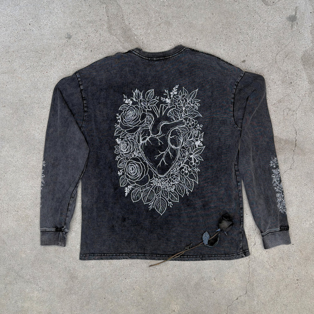 beat to bloom oversized long sleeve tee