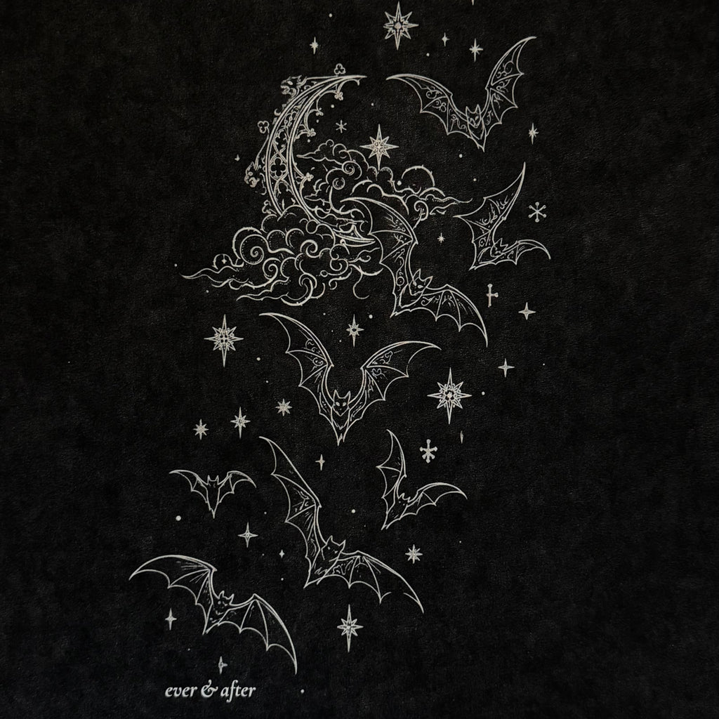 in the stars oversized tee - limited edition halloween
