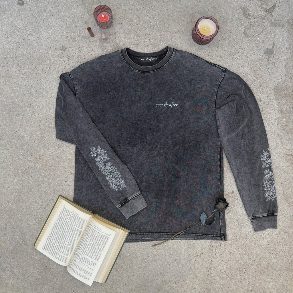 beat to bloom oversized long sleeve tee